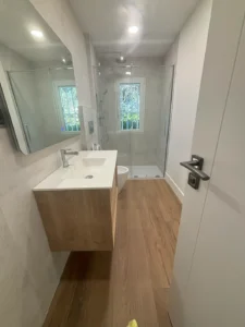 reforma de baño en chalet